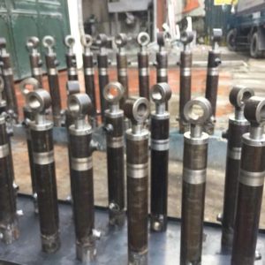 Máy công nghiệp ép phế liệu 2